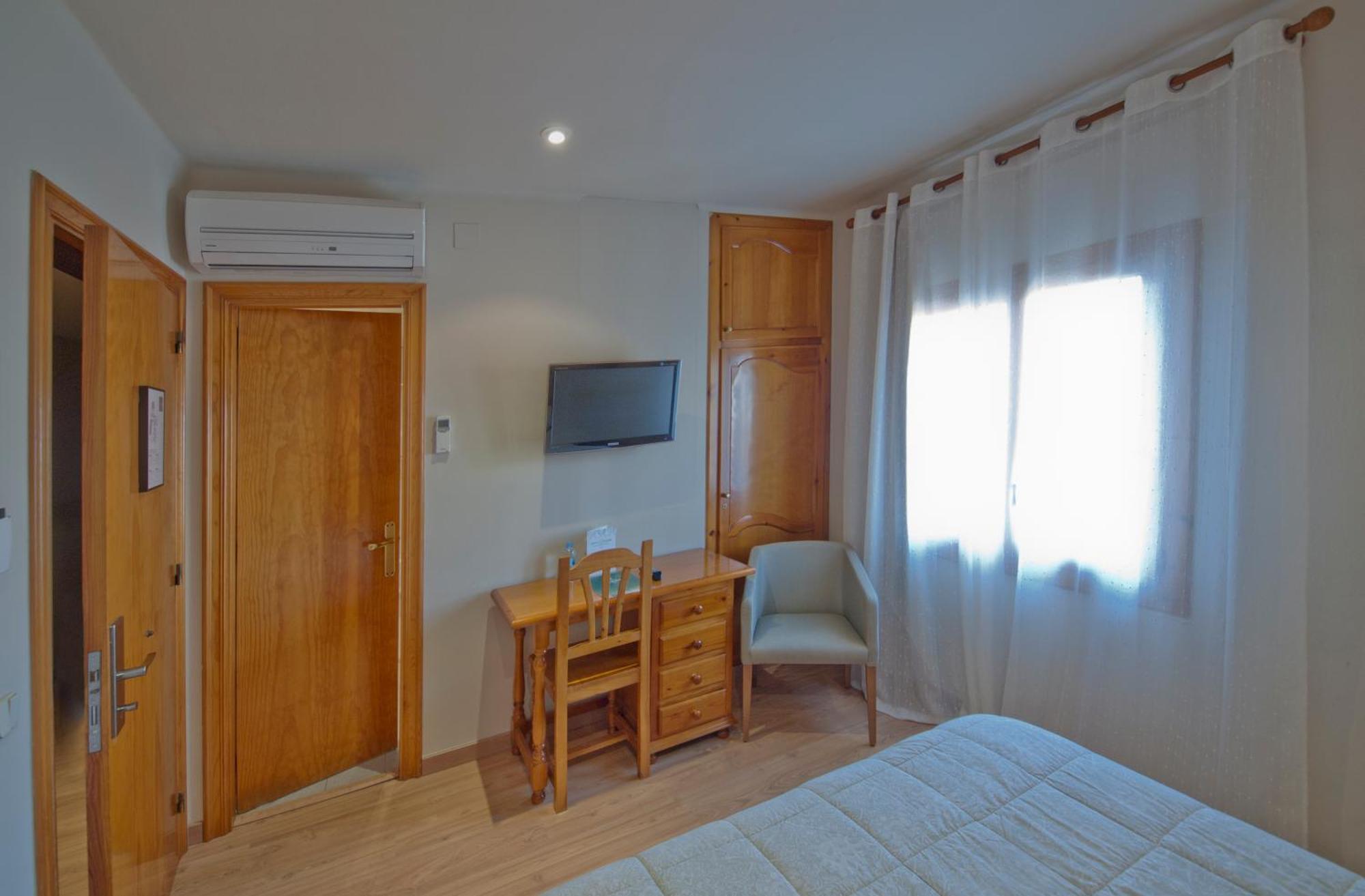 Hotel Jardi Apartaments Mollerussa Rom bilde